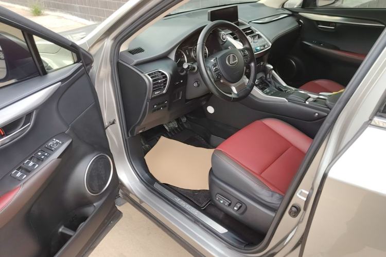 Used Lexus NX 2018 200 All-Wheel Drive FENGSHANG Version China VI Standard Driver Seat