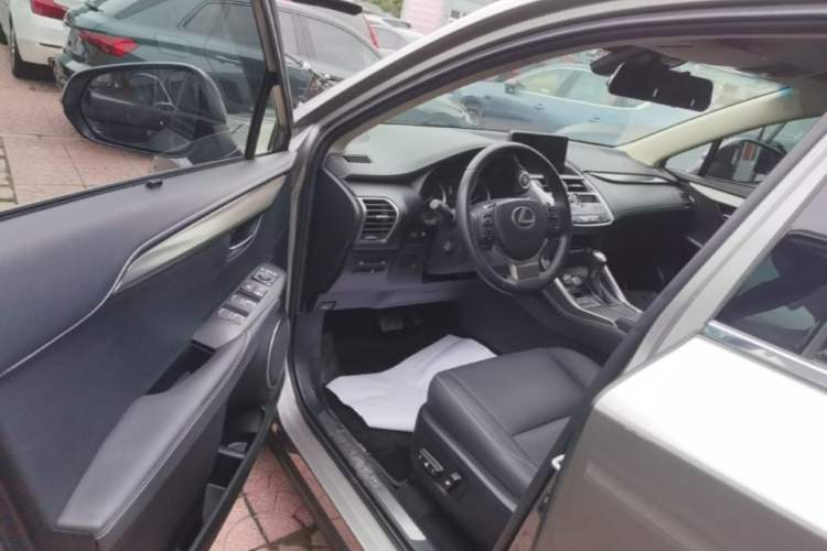 Used Lexus NX 2018 300 All-Wheel Drive Fēngshàng Edition Driver Seat