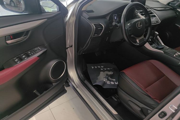Used Lexus NX 2018 200 Front-Wheel-Drive Xingxing Edition China VI Standard Driver Seat