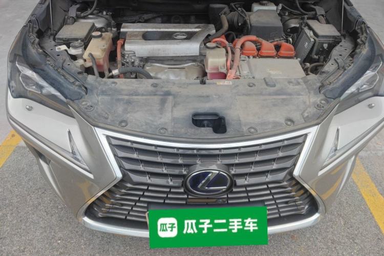 Used Lexus NX 2018 300h All-Wheel-Drive FENGZHI Edition China V Emission Standard Engine Bay