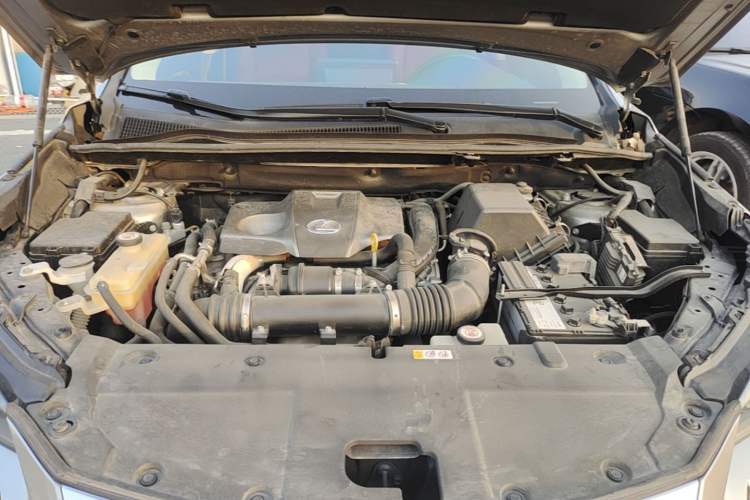 Used Lexus NX 2018 300 Front-Drive Freeline Edition Engine Bay