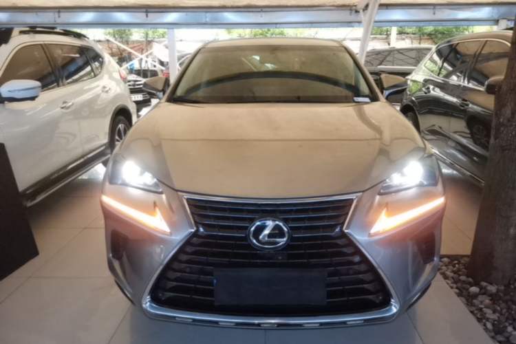 Used Lexus NX 2018 300 Front-Drive Freeline Edition Front