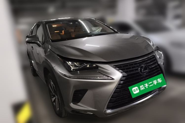 Used Lexus NX 2018 300h All-Wheel-Drive FENGZHI Edition China V Emission Standard Front Right 45 Deg