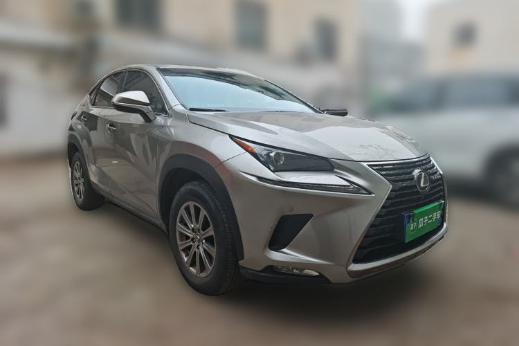 Used Lexus NX 2018 200 Front-Wheel-Drive Xingxing Edition China VI Standard Front Right 45 Deg