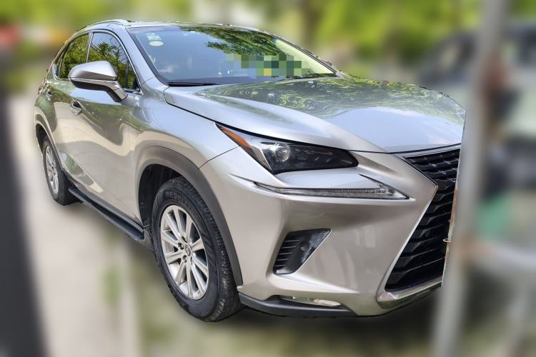 Used Lexus NX 2018 300h Front-Drive FENGSHANG Version China VI Standard Front Right 45 Deg