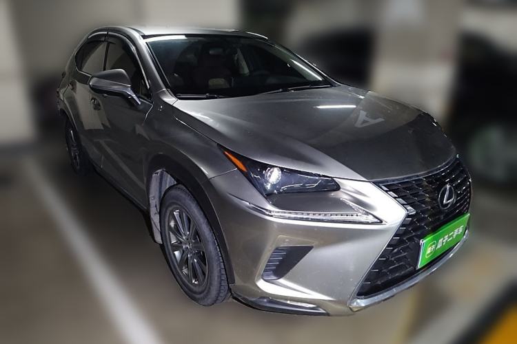 Used Lexus NX 2018 200 Front-Wheel-Drive Xingxing Edition China VI Standard Front Right 45 Deg