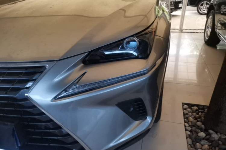 Used Lexus NX 2018 300 Front-Drive Freeline Edition Left Front Headlight