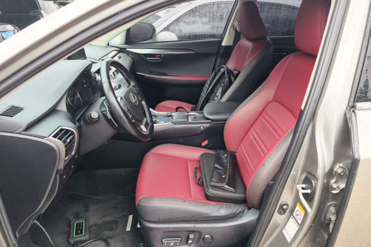 Used Lexus NX 2018 300h Front-Wheel-Drive FENGSHANG Version China V Emission Standard Left Front Seat