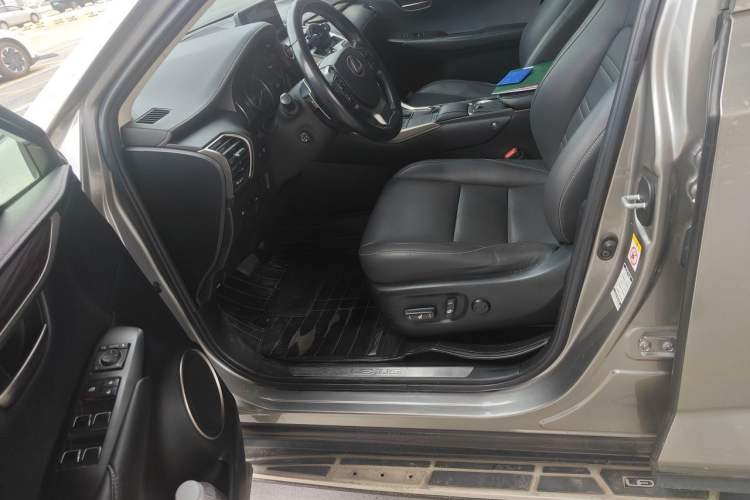 Used Lexus NX 2018 300h All-Wheel-Drive FENGZHI Edition China V Emission Standard Left Front Seat
