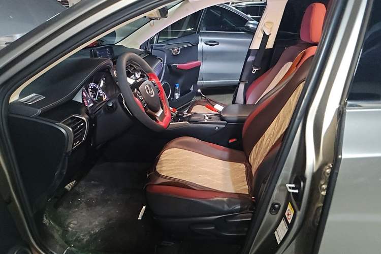 Used Lexus NX 2018 200 Front-Wheel-Drive Xingxing Edition China VI Standard Left Front Seat