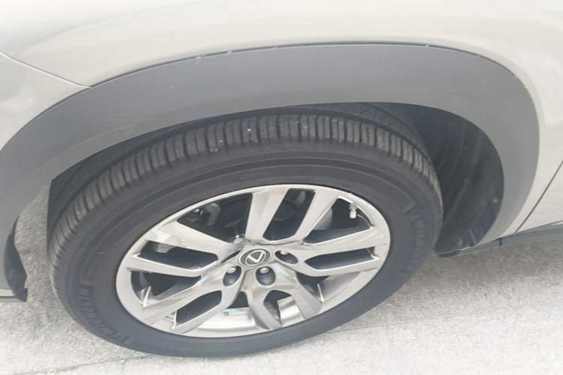 Used Lexus NX 2018 300 All-Wheel Drive Fēngshàng Edition Left Front Wheel Hub