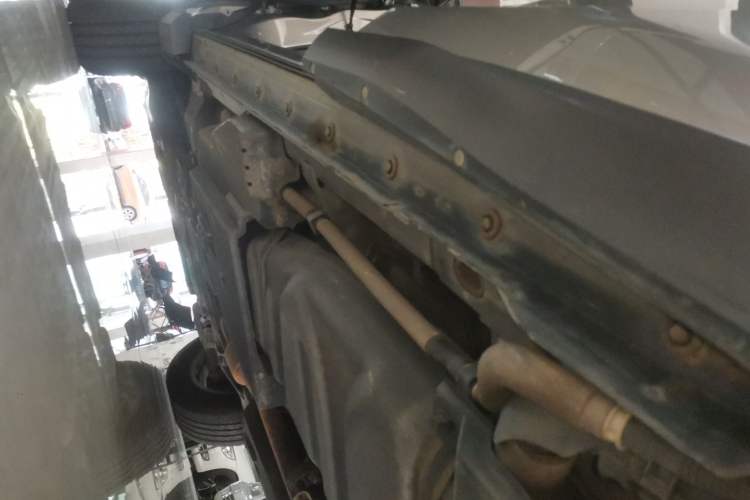 Used Lexus NX 2018 200 Front-Wheel-Drive Xingxing Edition China VI Standard Left Side Sill