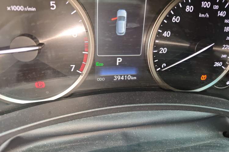 Used Lexus NX 2018 200 Front-Wheel-Drive Xingxing Edition China VI Standard Odometer Close Up