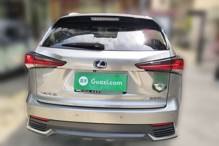 Used Lexus NX 2018 300h Front-Drive FENGSHANG Version China VI Standard Rear