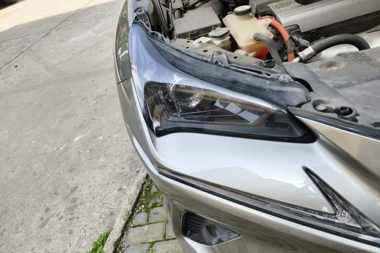 Used Lexus NX 2018 300h Front-Drive FENGSHANG Version China VI Standard Right Front Headlight