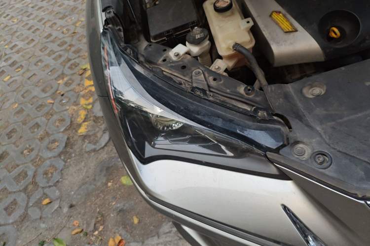 Used Lexus NX 2018 200 Front-Wheel-Drive Xingxing Edition China VI Standard Right Front Headlight