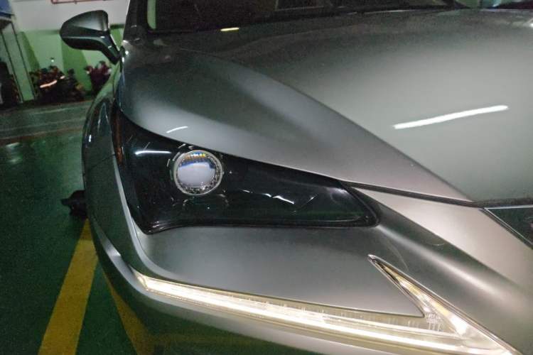 Used Lexus NX 2018 200 All-Wheel Drive Fēngshàng Version China V Standard Right Front Headlight