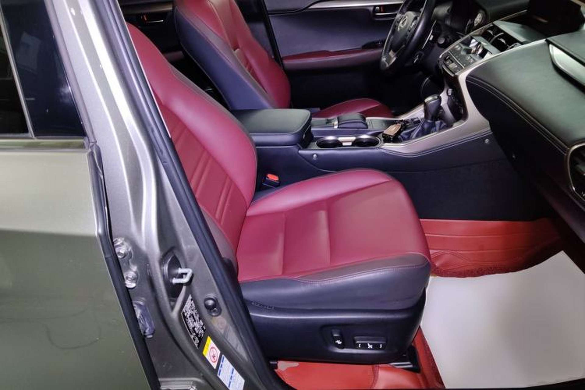 Used Lexus NX 2018 200 All-Wheel Drive Fēngshàng Version China V Standard Right Front Seat