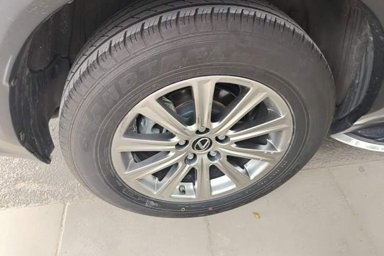 Used Lexus NX 2018 200 All-Wheel Drive FENGSHANG Version China VI Standard Right Rear Wheel Hub
