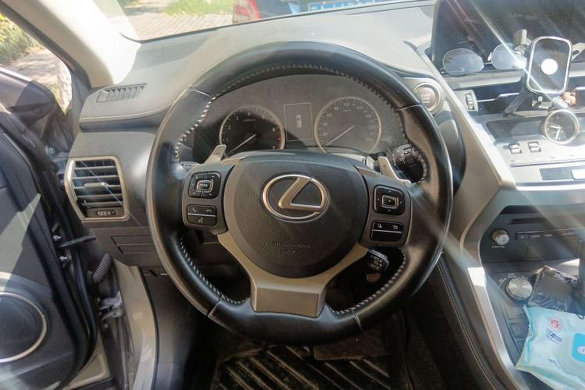 Used Lexus NX 2018 200 Front-Wheel-Drive X-Trail Version China V Standard Steering Wheel