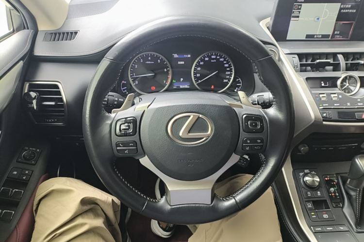 Used Lexus NX 2018 200 All-Wheel Drive FENGSHANG Version China VI Standard Steering Wheel