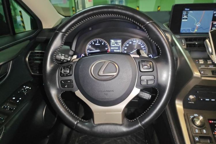 Used Lexus NX 2018 200 All-Wheel Drive Fēngshàng Version China V Standard Steering Wheel