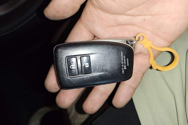 Used Lexus NX 2018 200 Front-Wheel-Drive Xingxing Edition China VI Standard Vehicle Key