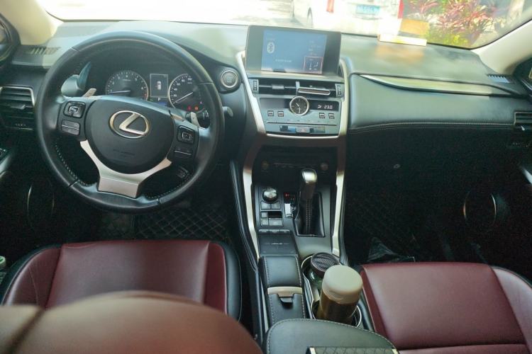 Used Lexus NX 2018 200 Front-Wheel-Drive X-Trail Version China V Standard Center Console