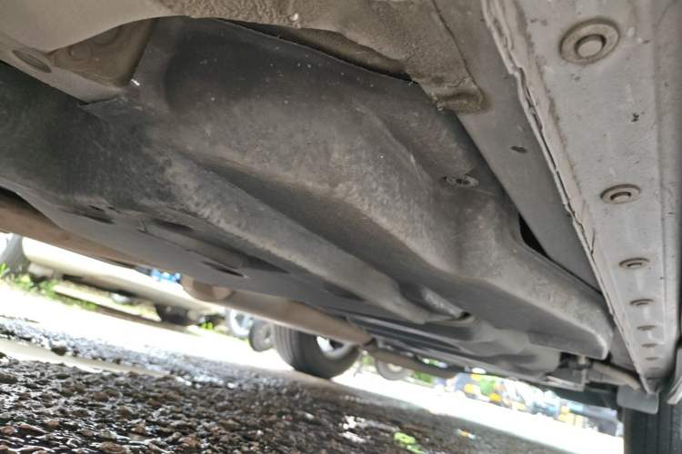 Used Lexus NX 2018 300h Front-Wheel-Drive FENGSHANG Version China V Emission Standard Chassis Front Left