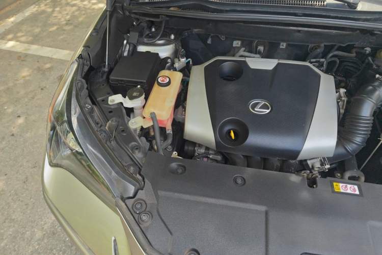 Used Lexus NX 2018 200 Front-Wheel-Drive X-Trail Version China V Standard Engine Bay Right