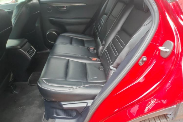 Used Lexus NX 2018 200 Front-Wheel-Drive X-Trail Version China V Standard Left Rear Seat