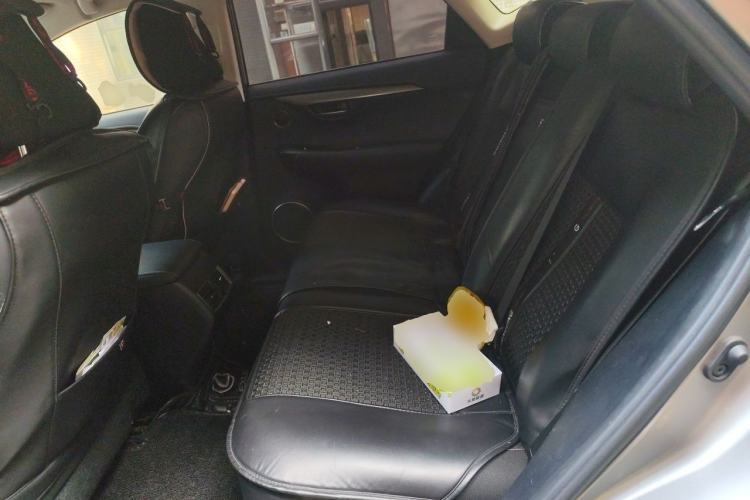 Used Lexus NX 2018 200 Front-Wheel-Drive X-Trail Version China V Standard Left Rear Seat