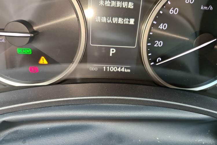 Used Lexus NX 2018 300h Front-Wheel-Drive FENGSHANG Version China V Emission Standard Odometer Close Up