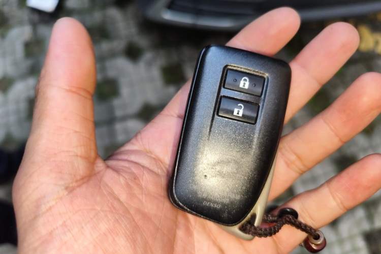 Used Lexus NX 2018 200 Front-Wheel-Drive X-Trail Version China V Standard Vehicle Key