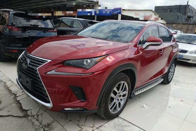 Lexus NX 2018 300 All-Wheel Drive Fēngshàng Edition de segunda mano