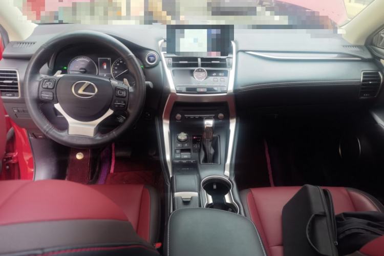 Used Lexus NX 2018 300h All-Wheel-Drive FENGZHI Edition China V Emission Standard Center Console