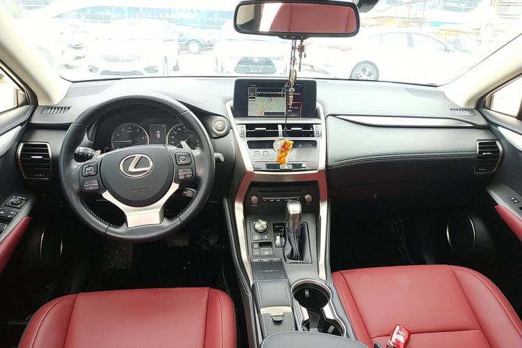 Used Lexus NX 2018 300 All-Wheel Drive Fēngshàng Edition Center Console