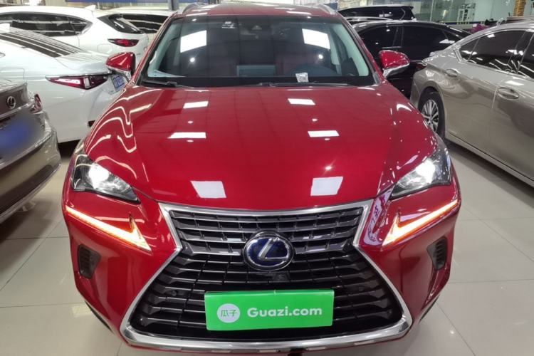 Used Lexus NX 2018 300h Front-Wheel-Drive FENGSHANG Version China V Emission Standard Front