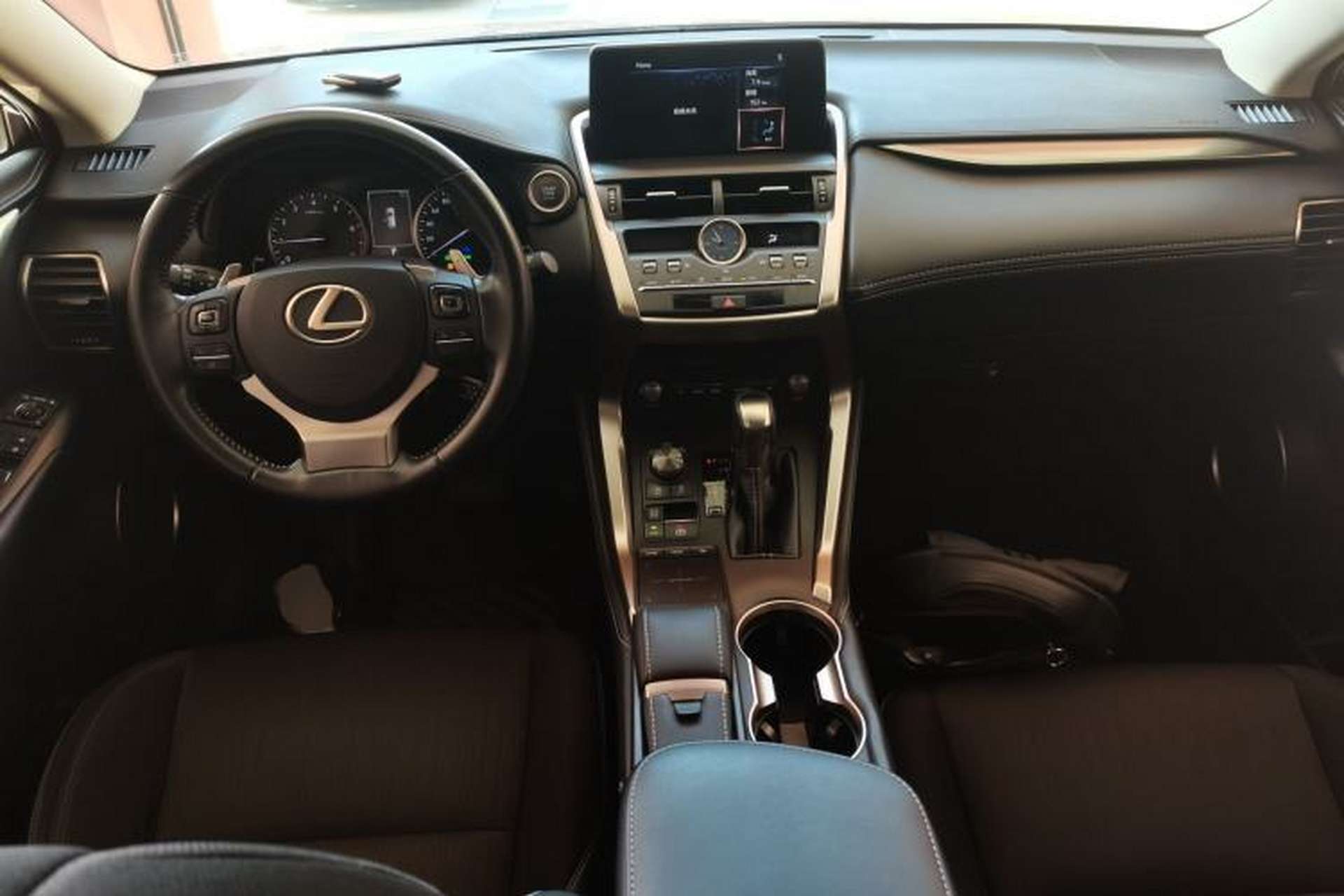 Used Lexus NX 2018 200 Front-Wheel-Drive X-Trail Version China V Standard Interior 2