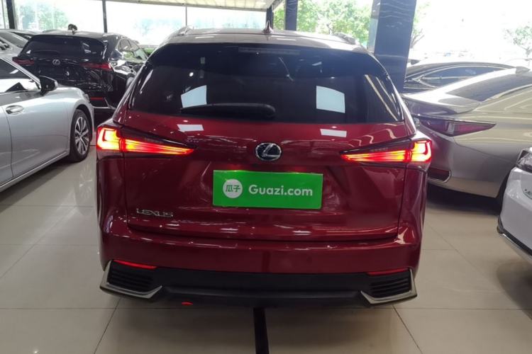Used Lexus NX 2018 300h Front-Wheel-Drive FENGSHANG Version China V Emission Standard Rear