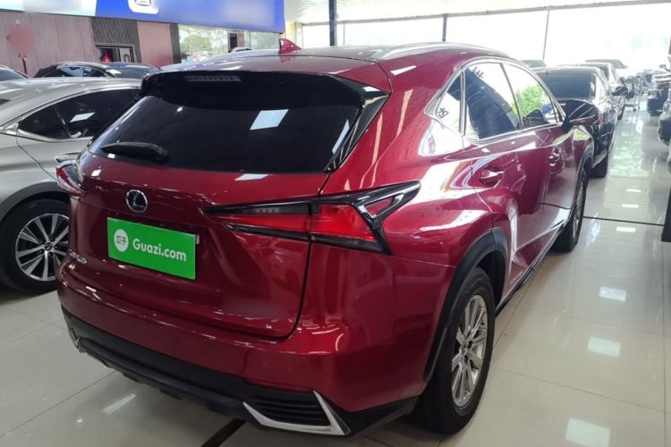 Used Lexus NX 2018 300h Front-Wheel-Drive FENGSHANG Version China V Emission Standard Rear Right 45 Deg