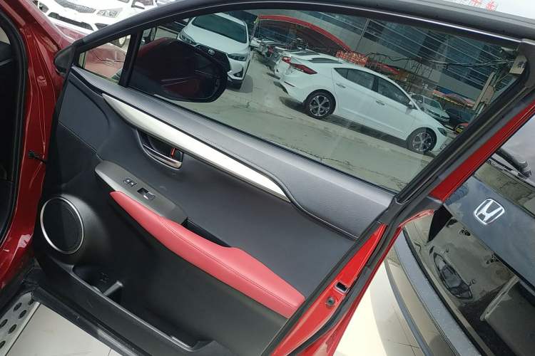 Used Lexus NX 2018 300 All-Wheel Drive Fēngshàng Edition Right Front Door Interior