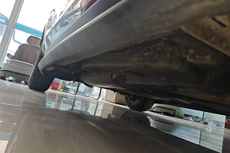 Used Lexus NX 2018 300 Front-Drive Freeline Edition Right Side Sill