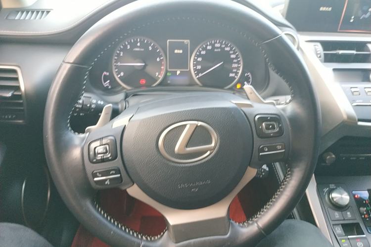 Used Lexus NX 2018 200 Front-Wheel-Drive X-Trail Version China V Standard Steering Wheel