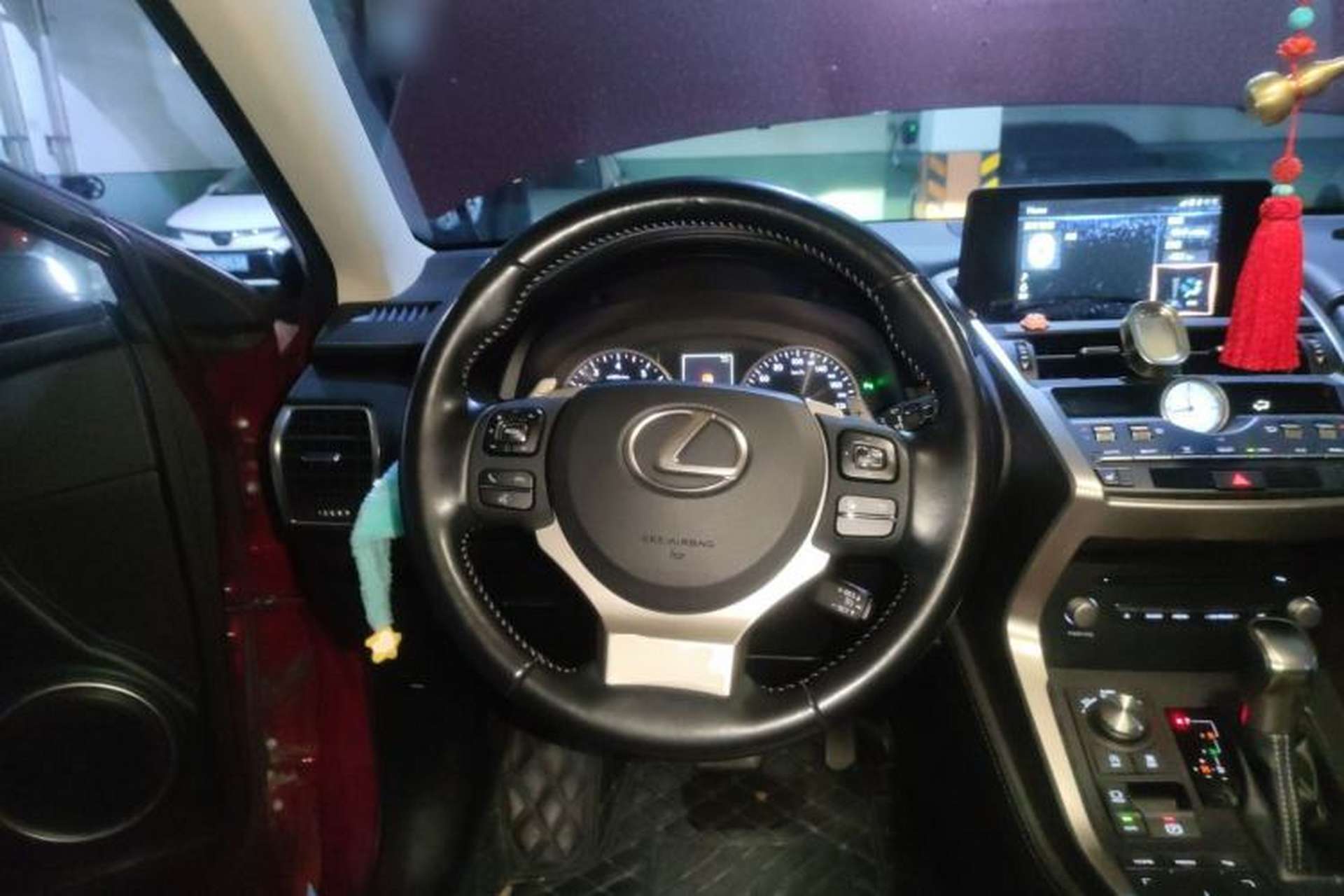 Used Lexus NX 2018 300 Front-Drive Freeline Edition Steering Wheel
