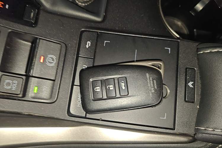 Used Lexus NX 2018 300 Front-Drive Freeline Edition Vehicle Key