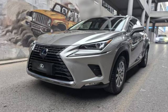 Used Lexus NX 2018 300h Front-Wheel-Drive FENGSHANG Version China V Emission Standard