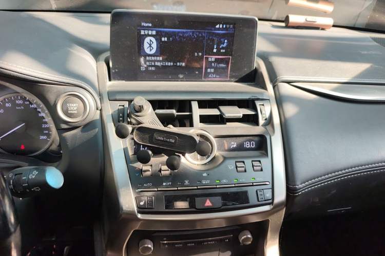 Used Lexus NX 2018 300 Front-Drive Freeline Edition Audio And AC Panel