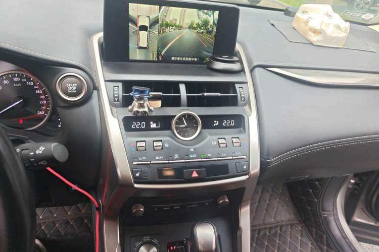 Used Lexus NX 2018 300 Front-Drive Freeline Edition Audio And AC Panel