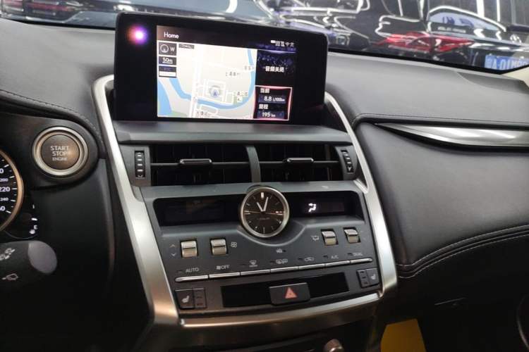 Used Lexus NX 2018 200 All-Wheel Drive FENGSHANG Version China VI Standard Audio And AC Panel